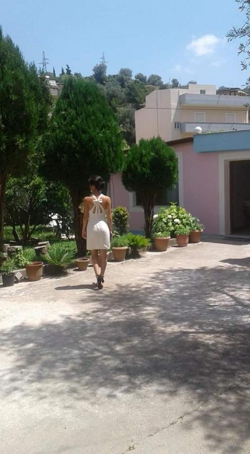 Green Oasis Holiday Home Wlora Zewnętrze zdjęcie